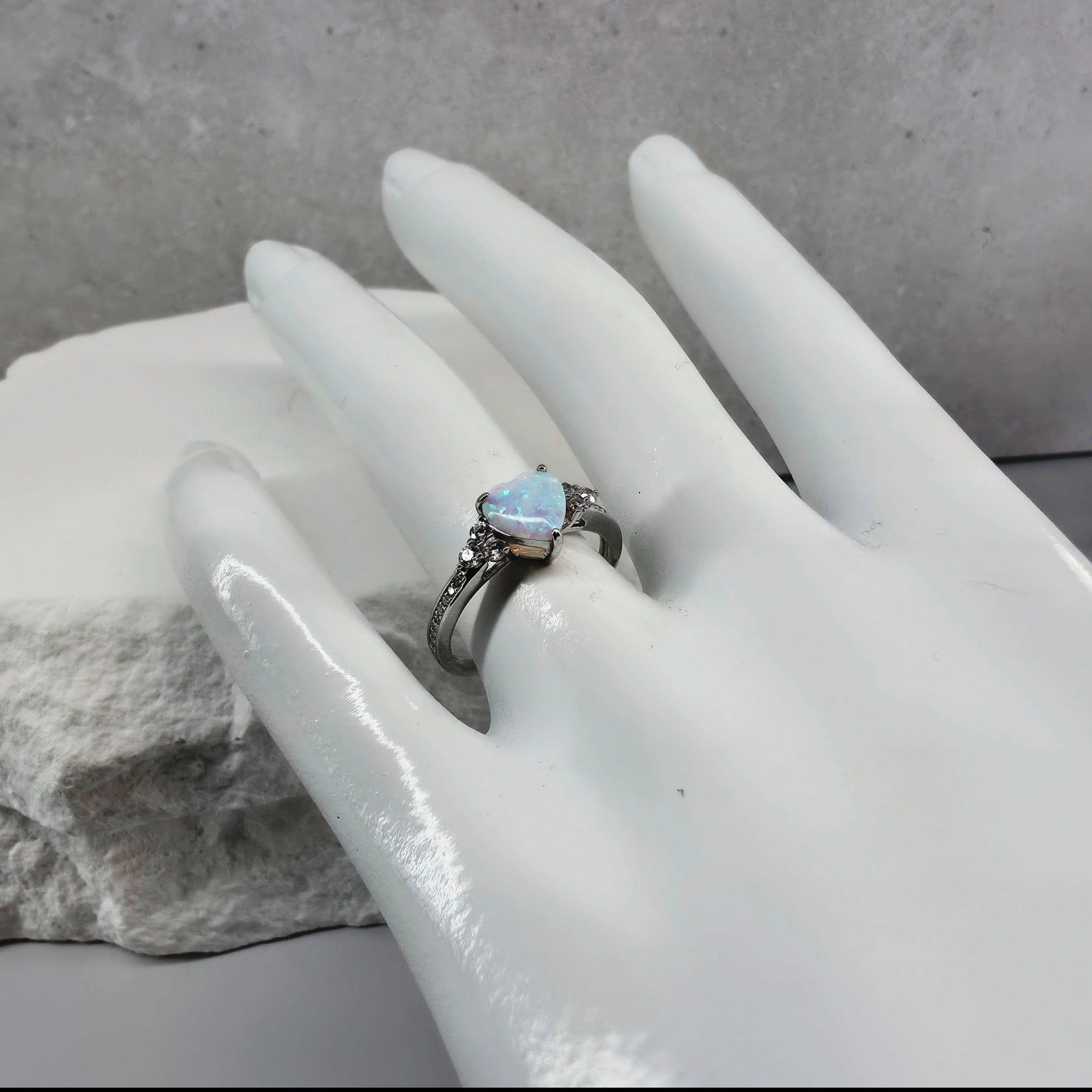 925 Sterling Silver Lab Opal Heart Ring with CZ Accents – Size 7