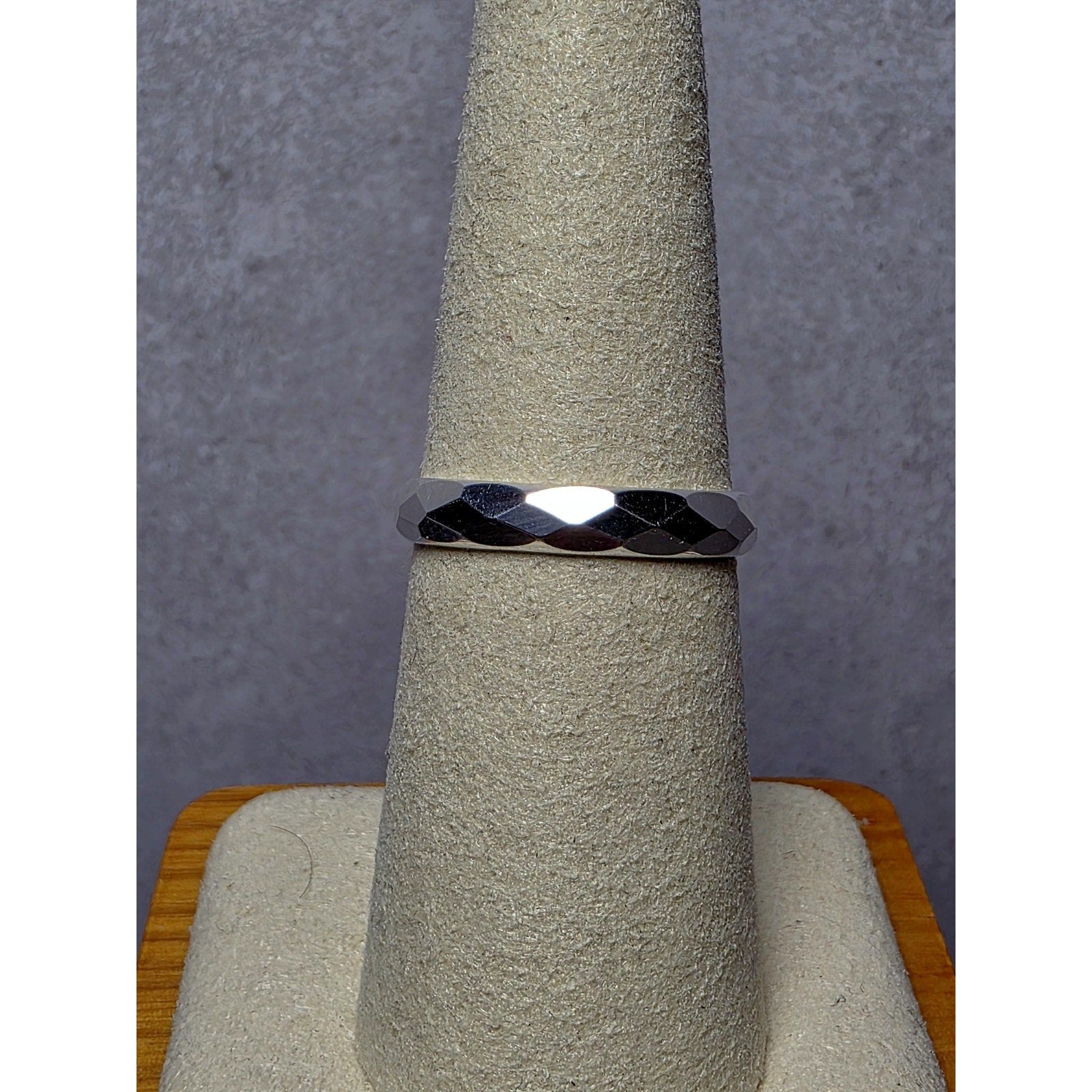 S7 Diamond Cut Solid 925 Sterling Silver Ring Engraved Forever Love