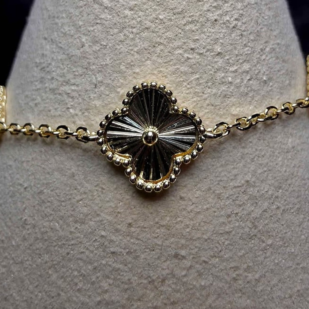 7-8" 0.42ctw Diamond-Cut Alternating Moissanite Clover 10mm Bracelet 925 Silver