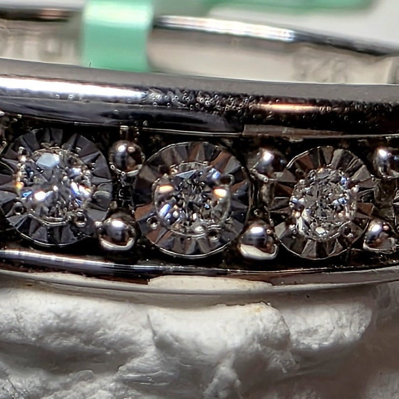 Size 7 Lab-Created Diamond 0.10ctw Half Eternity Ring 925 Silver