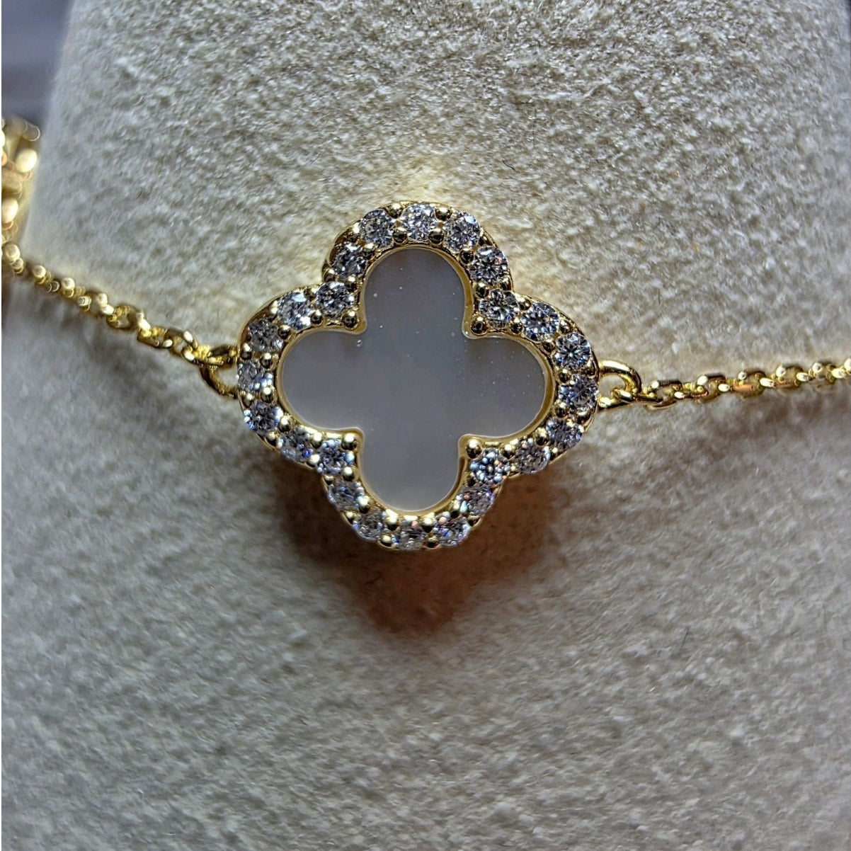 Mother of Pearl & 0.44ctw Moissanite Clover Bracelet | Gold over Silver (7-8")