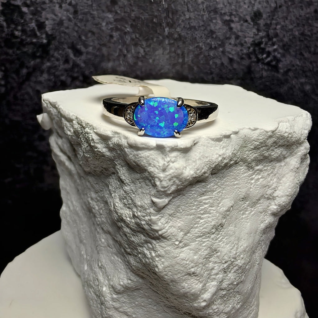 Vibrant Blue Opal Ring in 925 Sterling Silver - Size 6