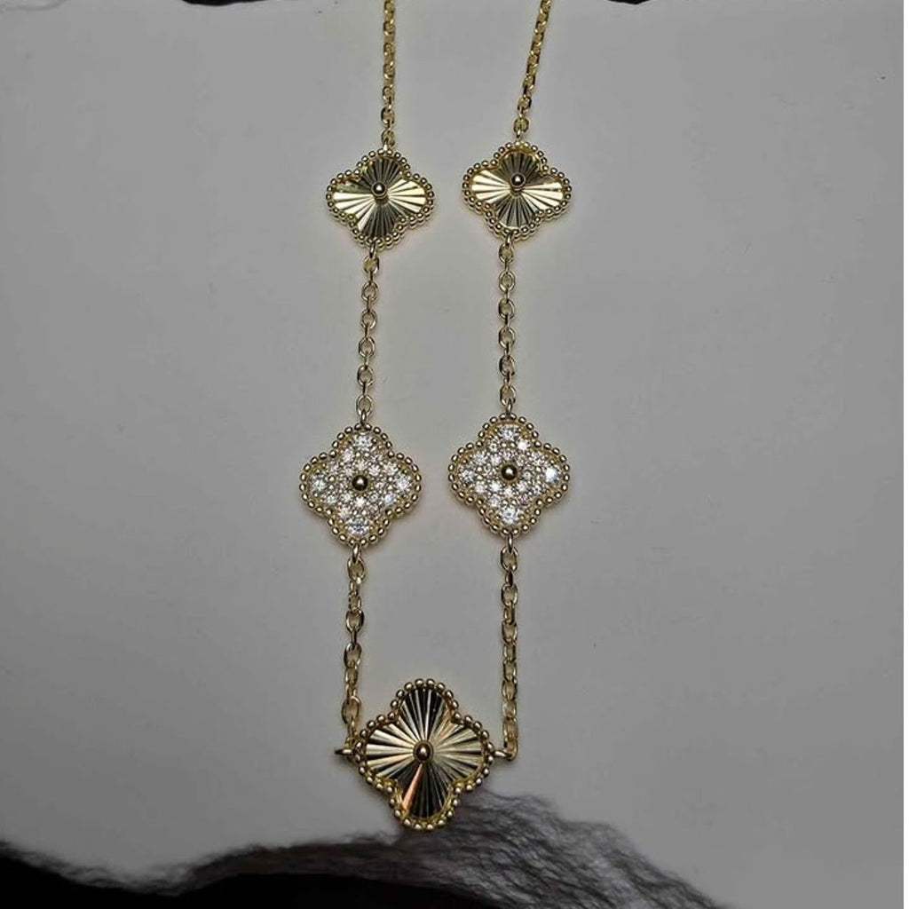 7-8" 0.42ctw Diamond-Cut Alternating Moissanite Clover 10mm Bracelet 925 Silver