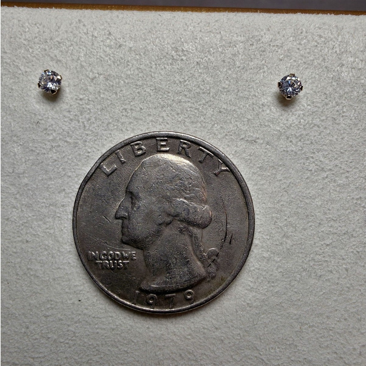 10k Solid Gold 3mm Round Stud Earrings w/Silicon Backs 10k Stamped
