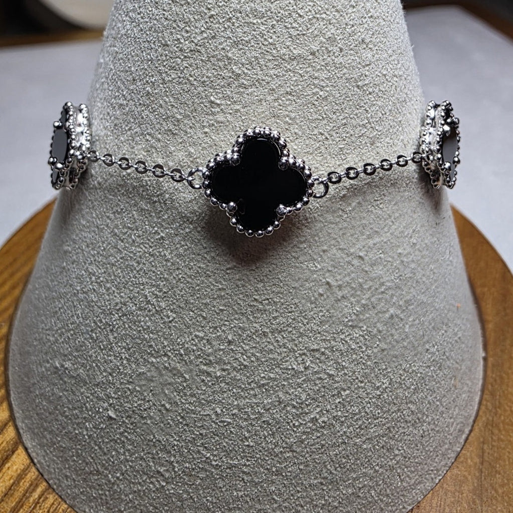7+1" Black Onyx Station 5-Clover Bracelet Solid 925 Sterling Silver
