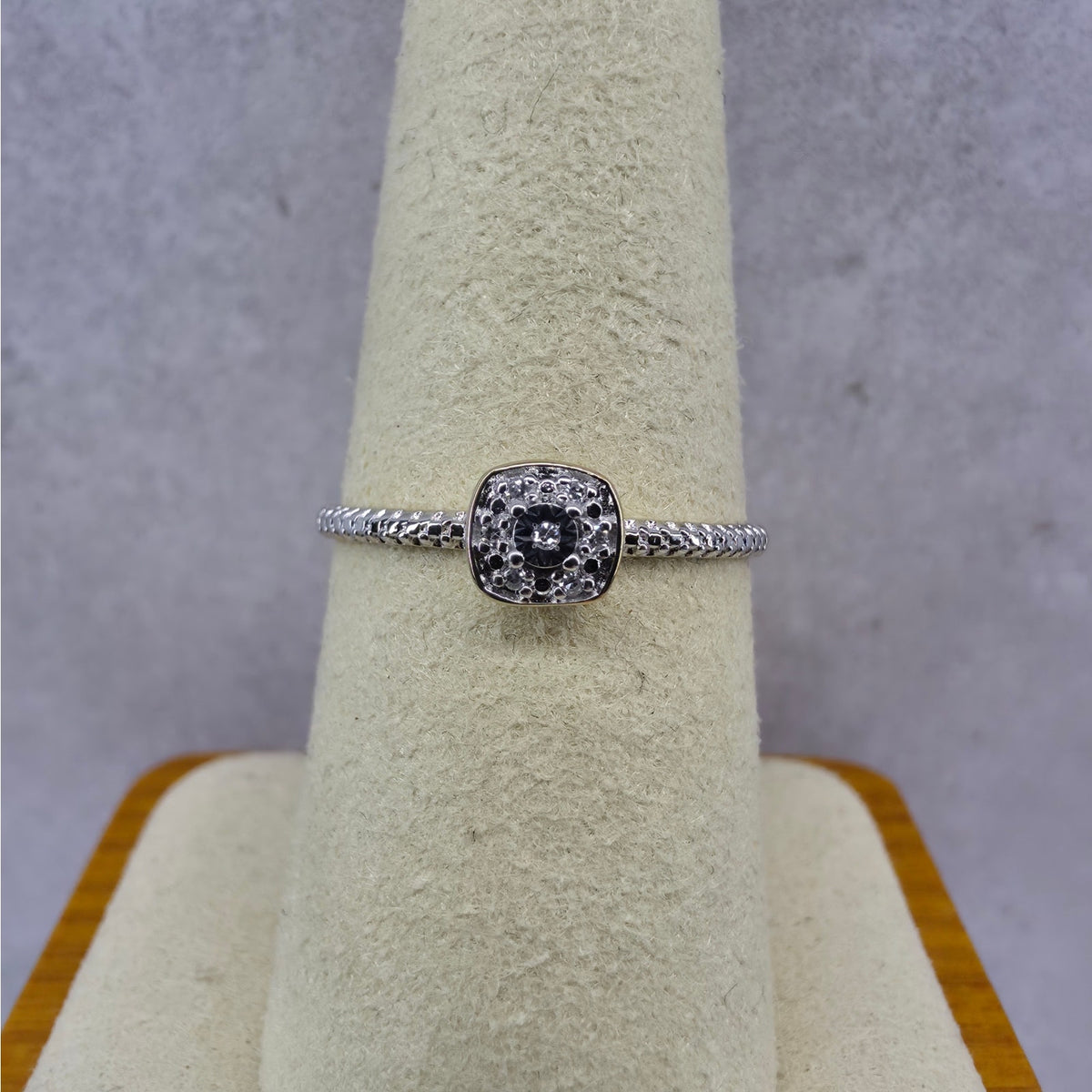 Size 8 Minimalist Lab Grown Diamond Ring Gold over 925 Sterling Silver