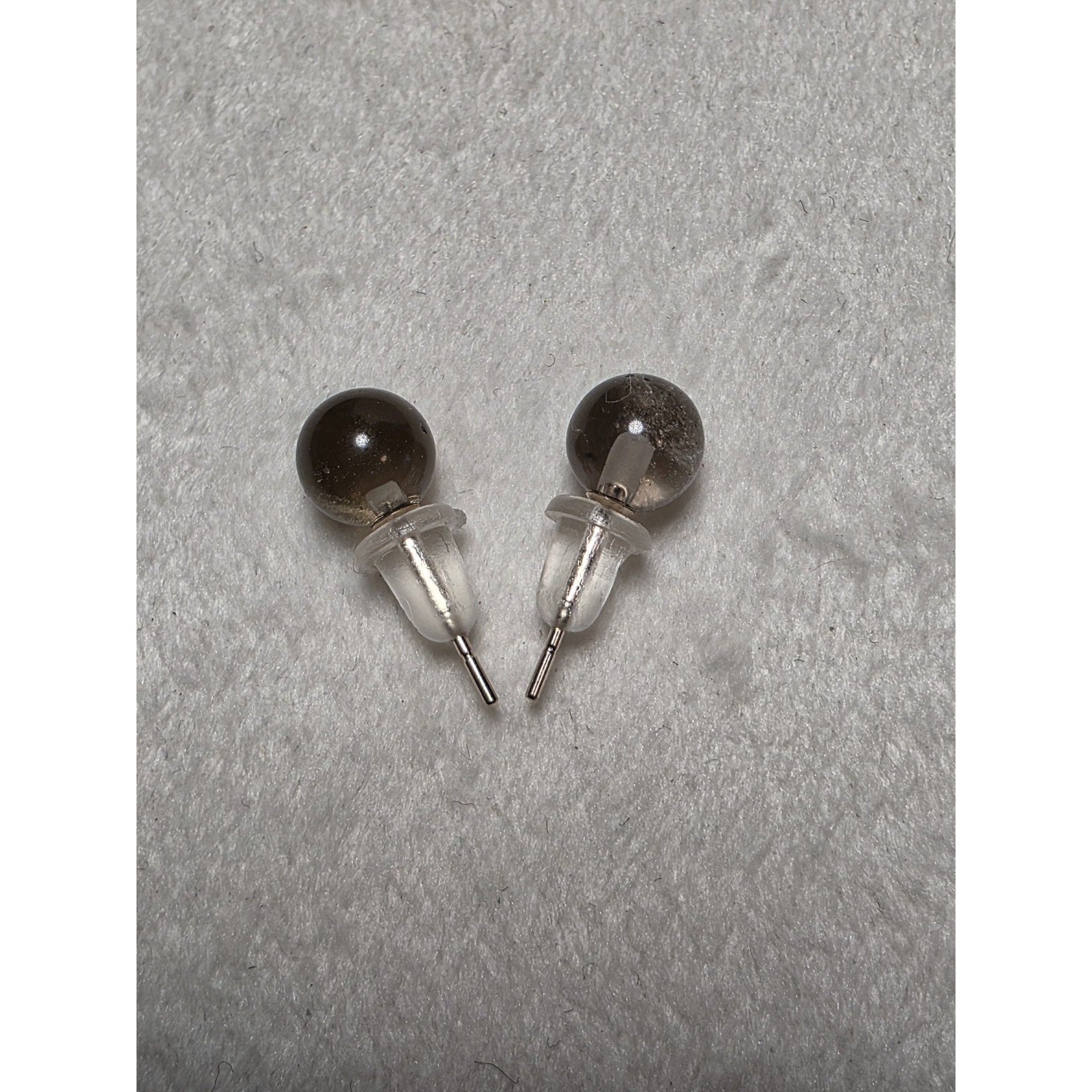6.0mm Gray Round Stud 10k White Gold Earrings w/ Rubber Back Closure
