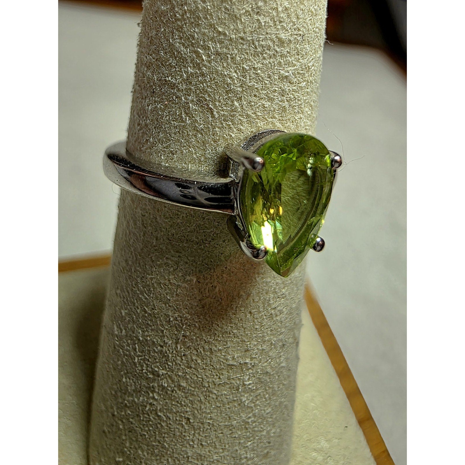 S6 Pear Natural Peridot Solitaire Ring Prong Set 925 Sterling Silver