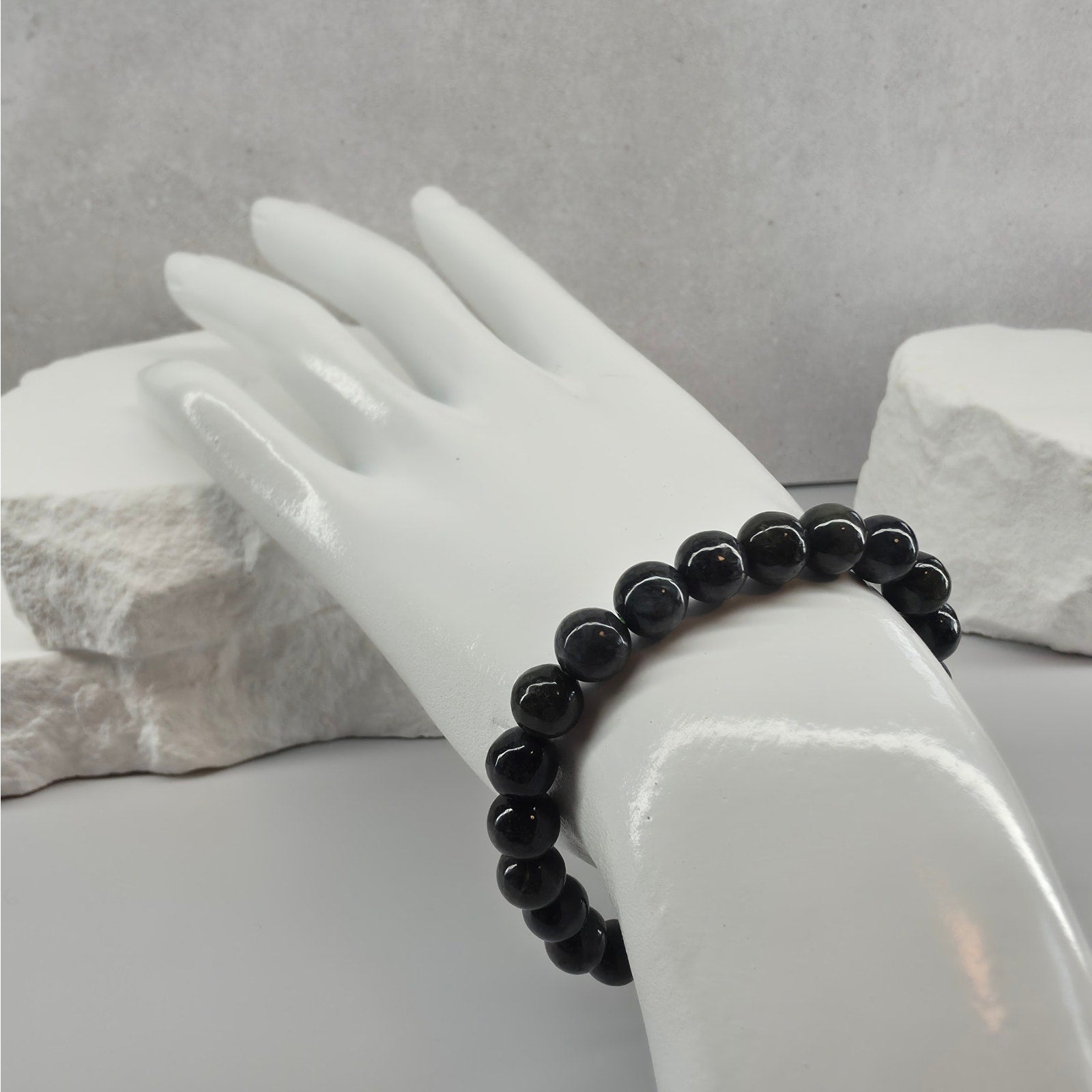 Grade A Natural Black Jade Beaded Stretch Bracelet – 8mm w/ Certificate (18.36g)