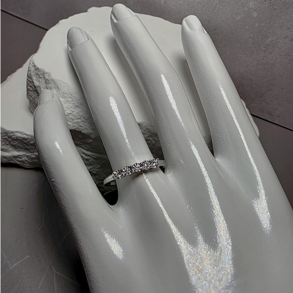 Size 8 Lab-Created Diamond 0.10ctw Half Eternity Ring 925 Silver