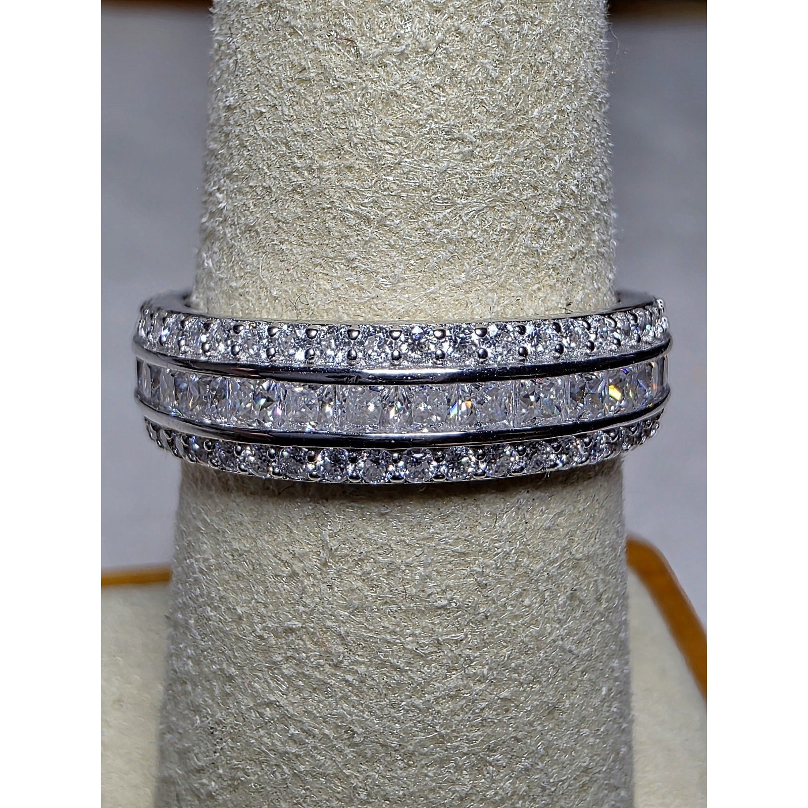 S8 2.61ctw Moissanite Three-Row Eternity Band 925 Sterling Silver