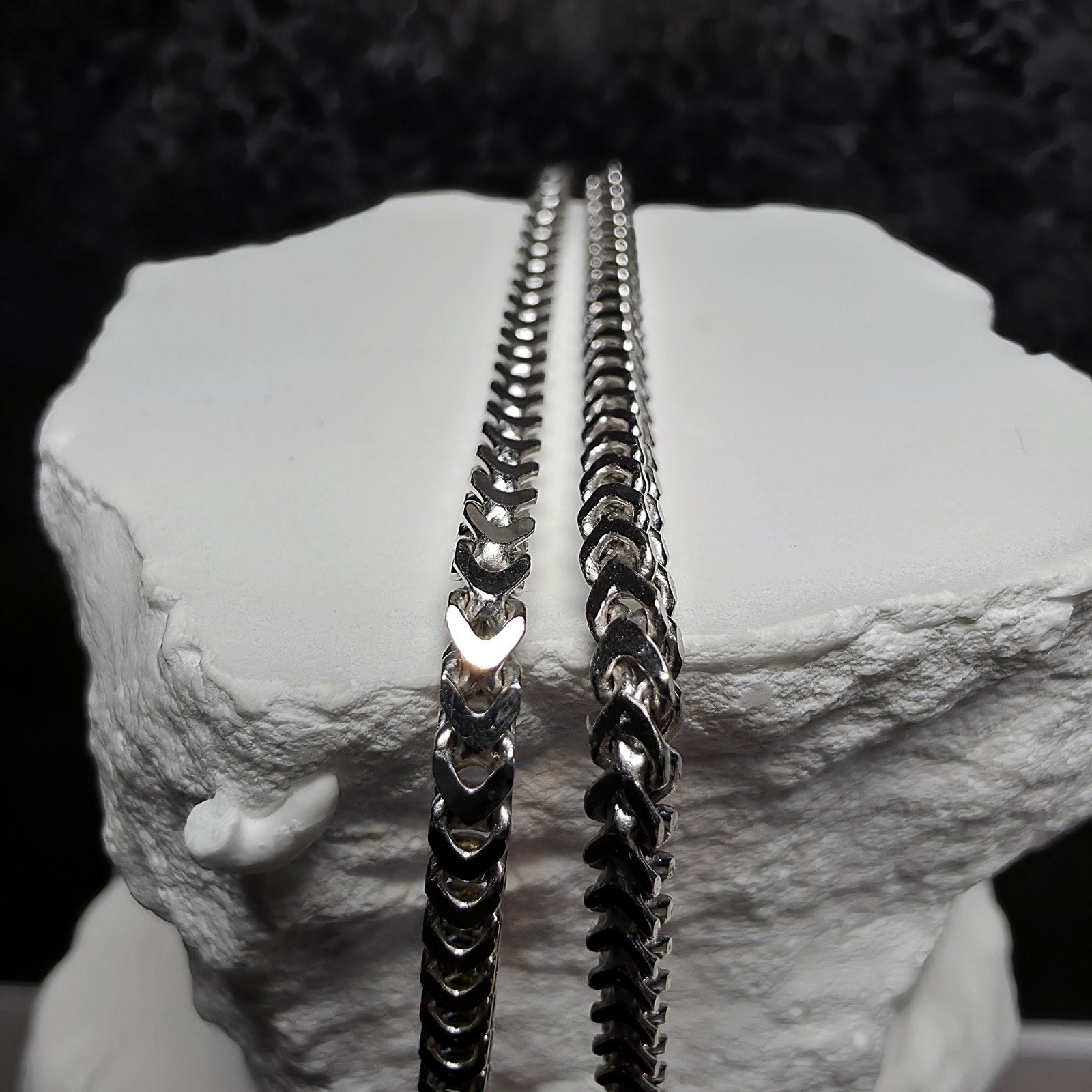 925 Sterling Silver 2.6mm Franco Chain - 22 Inches (8.19g)