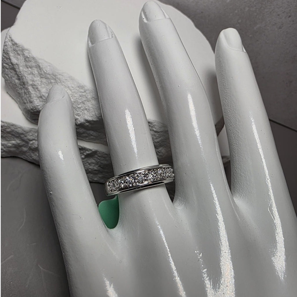 Size 7 Lab-Created Diamond 0.25ctw Half Eternity Chanel Set Band 925 Silver